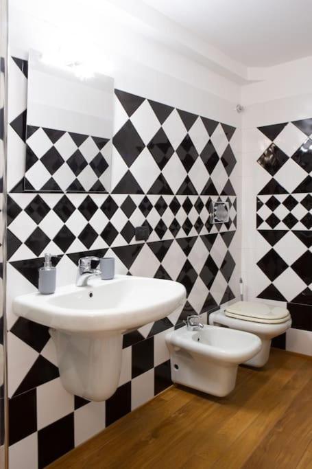 Comfortable Flat In Porta Romana Apartment *